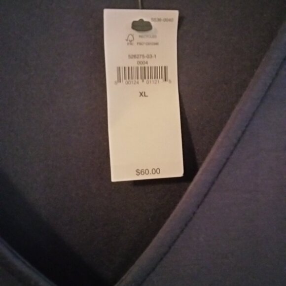 Women's navy knit top. - Picture 3 of 5